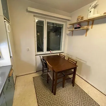 公寓 Comfortable Neat Large 3 Kitchen Glass Balcony Center 劳马